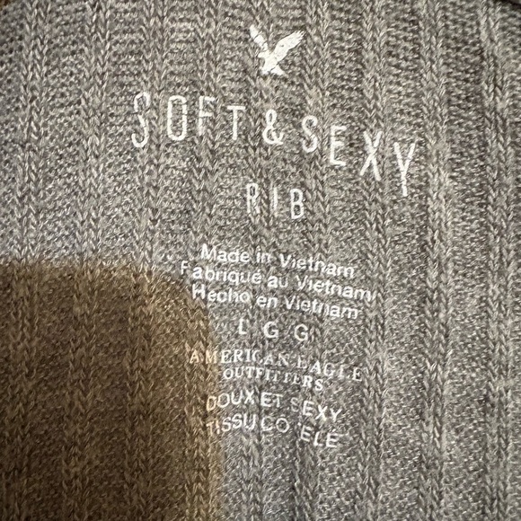 American Eagle Outfitters Soft & Sexy Gray Ribbed Long Sleeve Top - Picture 2 of 3